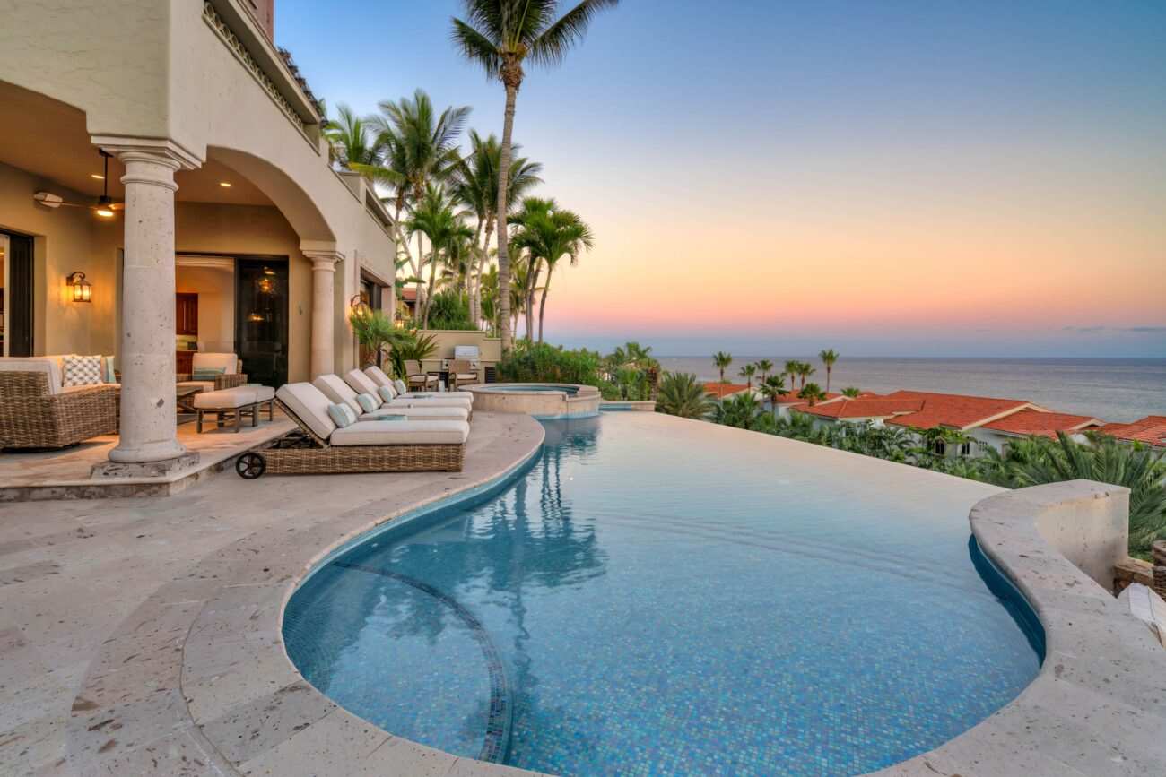 Vacation villas for rent in Cabo, Mexico
