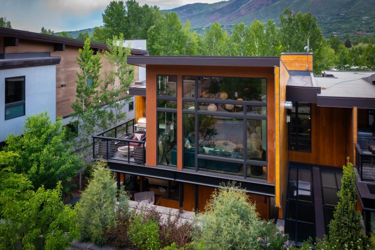 120 Juan - Exterior 2